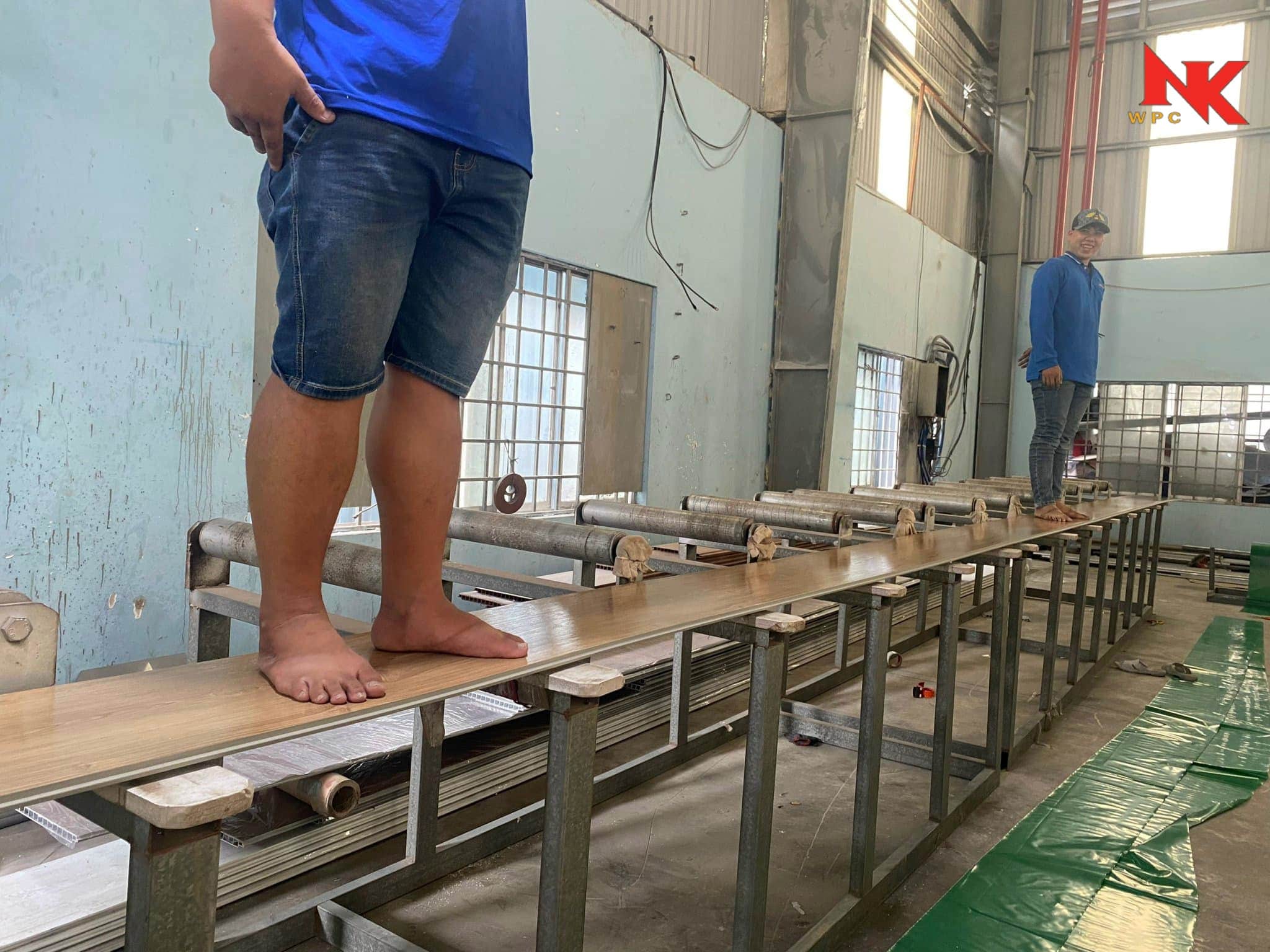 Ván Nhựa Lót Sàn 400987992 318011431091517 6825472692606725911 n